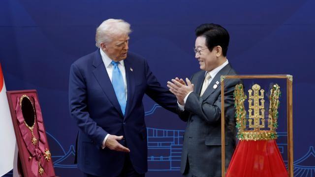 李大統領、トランプ米大統領に無窮花大勲章を授与…金だけで1億3千万ウォン分の最高権威勲章