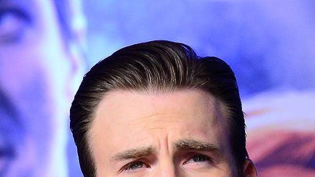 '캡틴 아메리카' 크리스 에반스, 마침내 아빠 됐다…♥16살 연하 아내 딸 출산 [엑's 해외이슈]