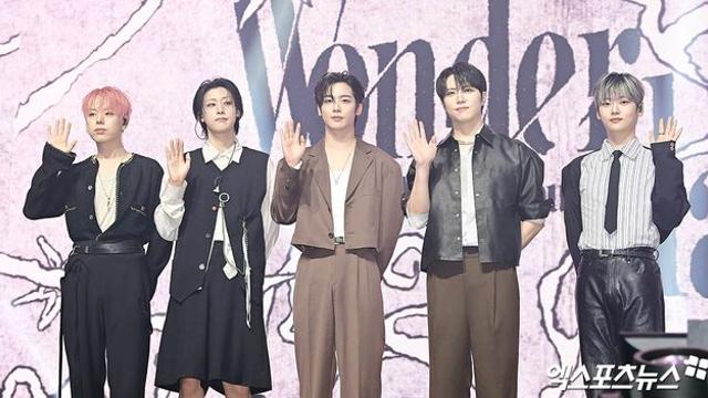 위아이, '알디원 데뷔' 김준서 언급 