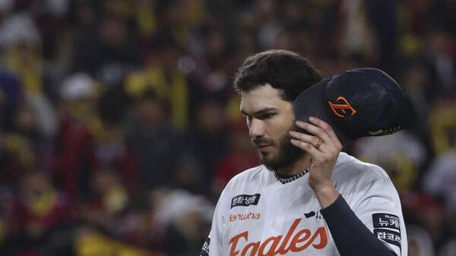 나흘 쉰 한화 에이스 폰세, 'KS 첫 등판' 6이닝 2실점 패전 위기[KS]