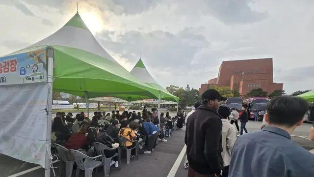 김밥축제 셔틀 대기중