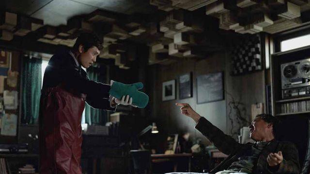 '어쩔수가없다' 300만 가자! N차 관람유발 명장면은 바로 이것!