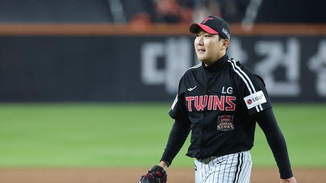 LG 손주영, 한화 폰세와 맞대결서 5이닝 1실점 판정승… KS 첫 승 임박