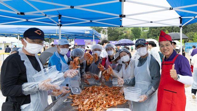 빨간 맛 통했다!! 청양 고추·구기자 축제에 10만여명 찾아