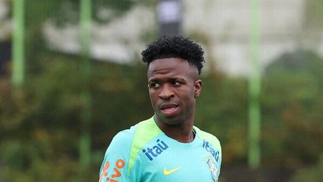 ‘레알 마드리드 충격∙최악의 상황’ 비니시우스 떠난다? 교체 불만 토로, 알론소 감독과 관계 폭발...“처벌은 없다”