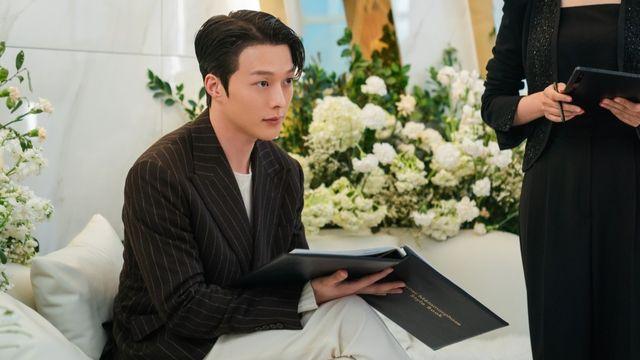 장기용, 업그레이드된 '로코 장인'…안은진과 '도파민 폭발' 케미 예고 (키스는 괜히 해서!)