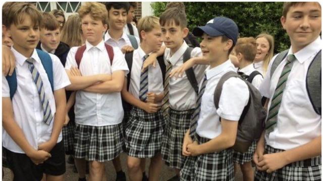 영국 어느 남녀공학의 남녀 평등