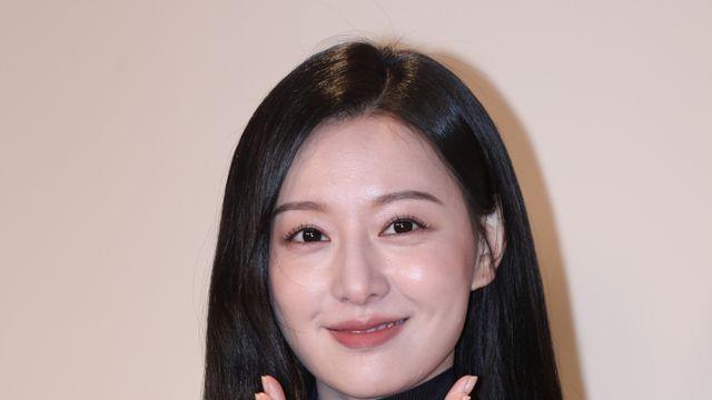 김지원, 정서경 작가 ‘형사 박미옥’ 출연할까… “검토 중인 작품” [공식]