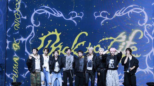 앤팀, 韓 데뷔 첫날 113만 장… 음반·음원 싹쓸이