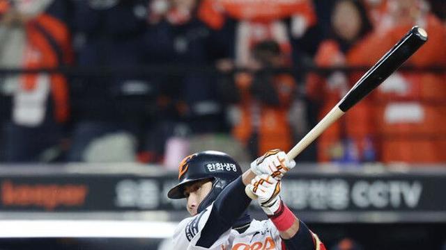 '심우준 결승타' 한화, KS 3차전서 LG에 역전승…2패 뒤 반격의 1승[KS]