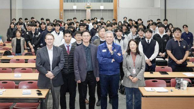 GM, 인천 고교생 대상 'STEM 교육 프로젝트' 결과 발표