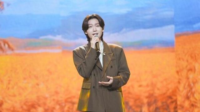 김용빈, ‘가을을 남기고 간 사랑’ 무대에 극과 극 반응…“이건 아닌 거 같아요”('사랑의 콜센타-세븐스타즈')