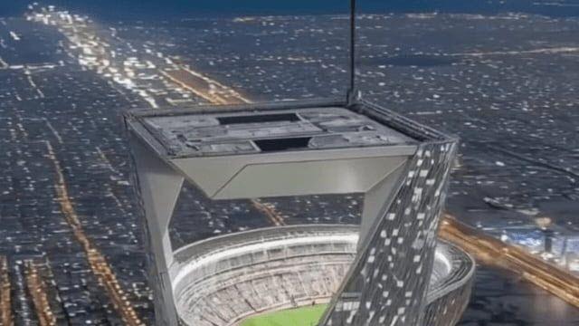 350m 상공에 들어서는 축구장...