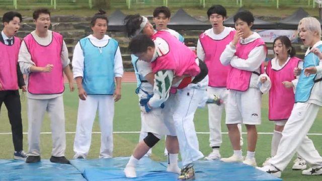 구성환vs이장우, 백두장사급 씨름 빅매치…치열한 샅바 싸움 (나혼산)