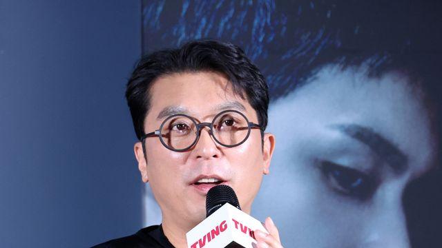 ‘친애하는 X’ 이응복 감독 “웹툰 원작 살리면서, 후반 오리지널 전개”