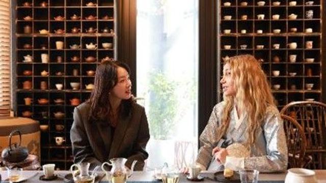 소이현, 美 메디컬 에스테틱 전문가 만났다…K뷰티 매력 극찬