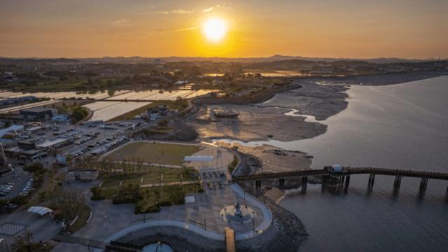 서해의 낭만과 1950년대 감성을 품은 당진 명소 여행 서해의 낭만과 1950년대 감성을 품은 당진 명소 여행