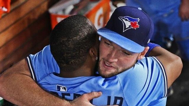 리드오프 백투백 홈런→神인 12K쇼…토론토, 32년 만의 우승 한 푸나