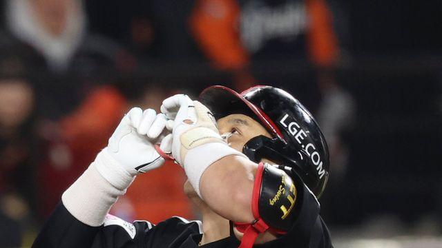 한 방이면 충분한 박동원, 가장 필요한 순간 가장 극적인 홈런…LG는 통합우승에 한 발짝 더