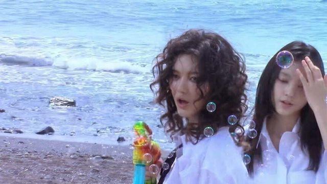 솔직히 메가히트곡 맞다 vs 아니다