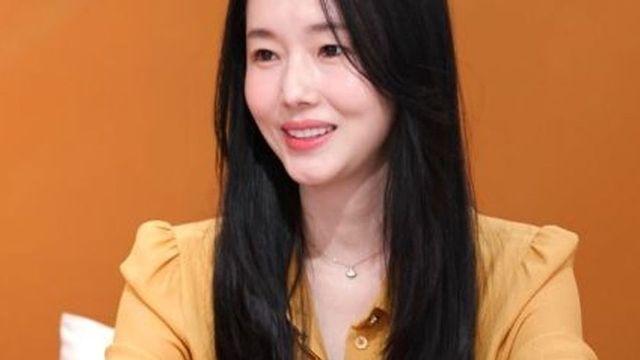 ‘배우→가수→감독→동화작가’…이정현, 두 딸 위한 요리 동화책 출간