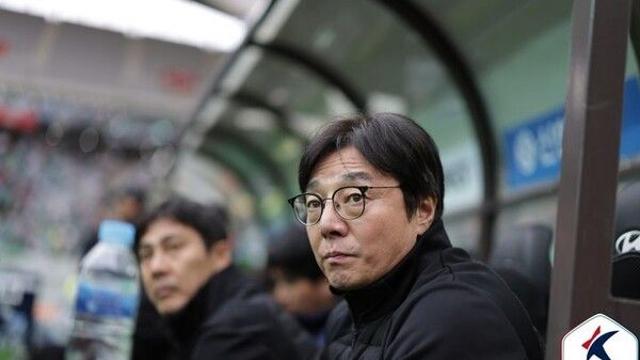 황선홍 감독과 재계약한 대전, FC서울 넘어야 'ACL 티켓' 보인다