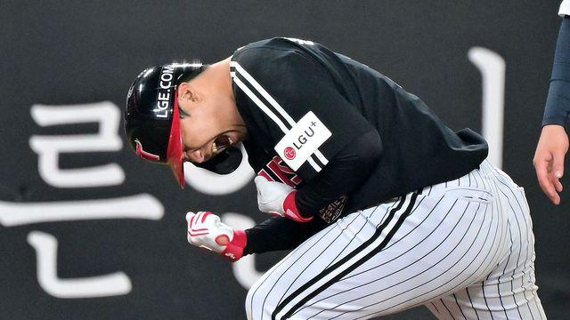 '마지막에만 이기면 되는 거 아닌가요?' 치명적 수비 실책→안도의 한숨…문보경은 '만회 찬스' 기다렸다 [KS4 인터뷰]