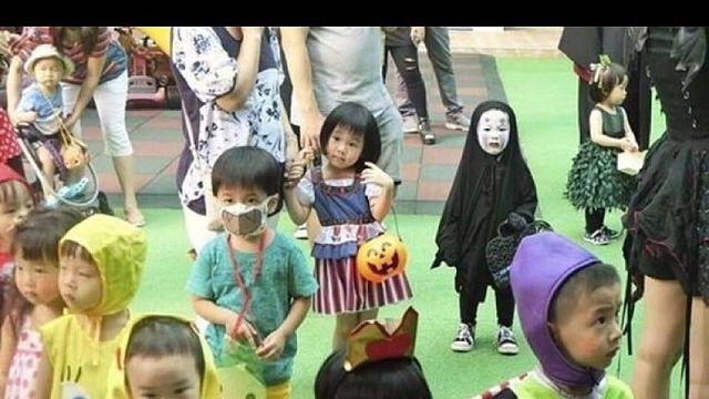 유치원생 가오나시 코스프레, 그 다음 해