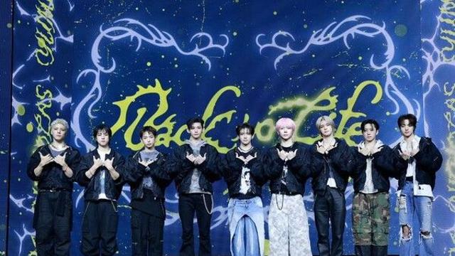 앤팀(&TEAM), 韓 데뷔앨범으로 日 오리콘 차트 1위 '진기록'