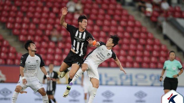 '승격 향한 사투'  전남과 성남, 승점 6점짜리 맞대결!