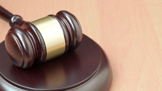 “왜 떨어뜨려!”…주민센터서 벽돌 던지고 난동 피운 70대 수급자