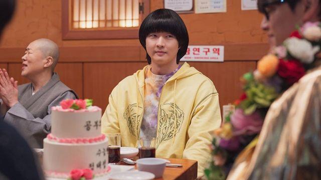 “완전 극장판 한일전”…맹추격 日 작품 사이 1위 자리 지킨 韓 영화