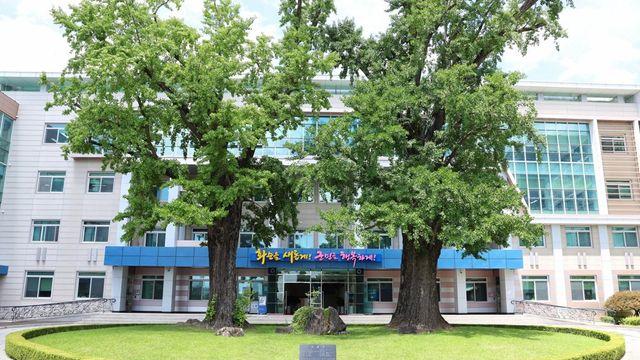 8년만 1천여만원 아파트 시세차익 업자에 판매…공무원 뇌물?