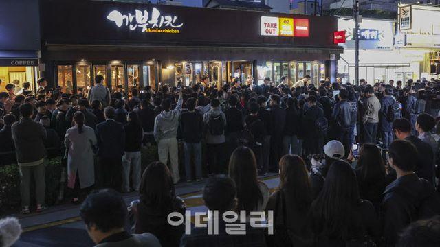 젠슨 황이 고른 '깐부치킨'은 어떤 곳?