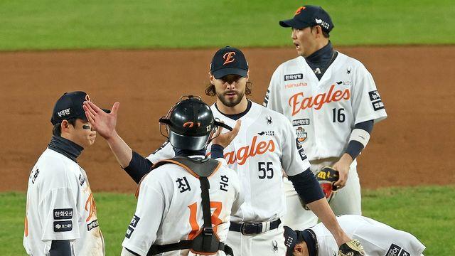 투혼의 117구에도 팀은 역전패…와이스·폰세를 또 볼 수 있을까