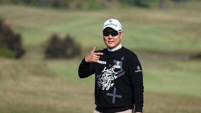 함정우, '렉서스 마스터즈' 2R 공동선두...