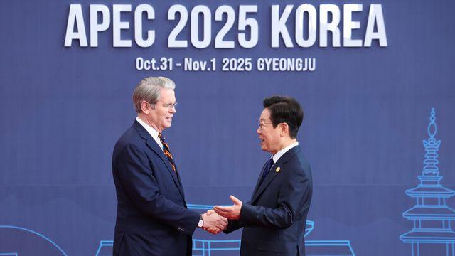 APEC 경주 정상회의 개막... 각국 정상들과 무역·투자 촉진 등 논의