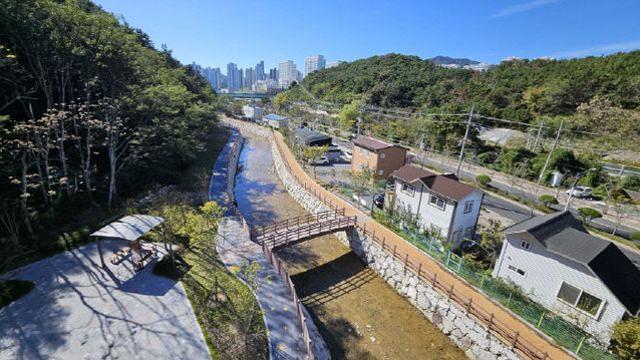 부산 기장군, 일광 삼성천 산책로 정비 완료...전면 개통