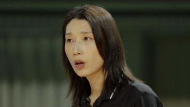 김연경, 잇따른 범실에 결국 분노 폭발…