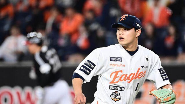 한화 대충격! 문동주, 1이닝 뒤 조기 강판…1실점→21구 던지고 정우주와 교체 '구속 150km/h 못 미쳐' [KS5]