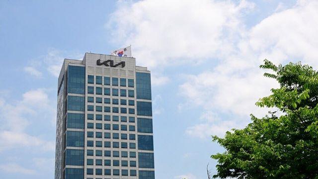 기아, 3Q 최대 매출에도 관세에 영업익 반토막…