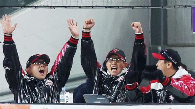 '2년 만의 패권 탈환' 염경엽 LG 감독 