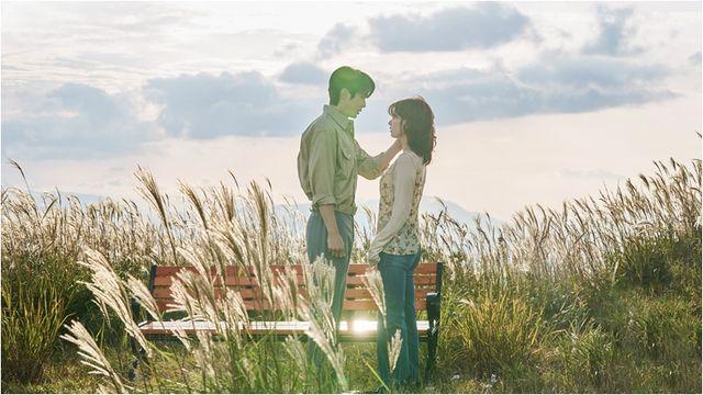 최우식-정소민 설레는 키 차이…갈대밭 키스 1초 전 포착 (우주메리미)