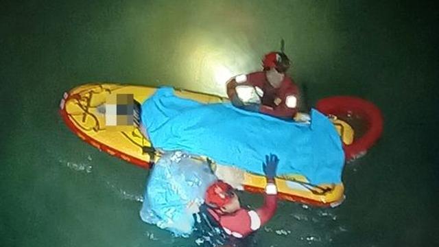 [속보] 인천대교서 또 투신...20대女, 택시기사 신고로 목숨 건져