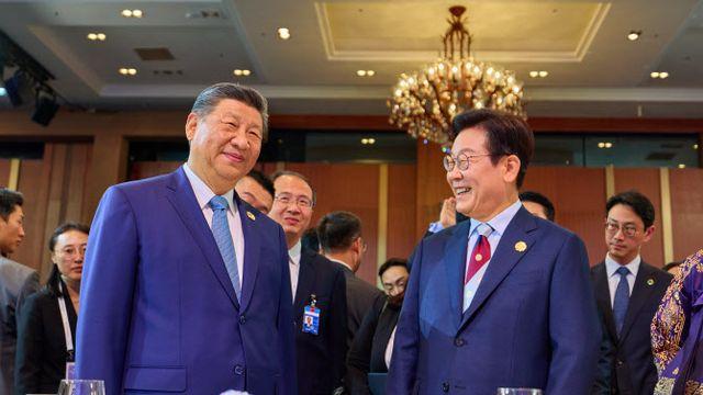 李대통령·시진핑 첫 정상회담…“한중 관계 전면 복원 본궤도 들어서”