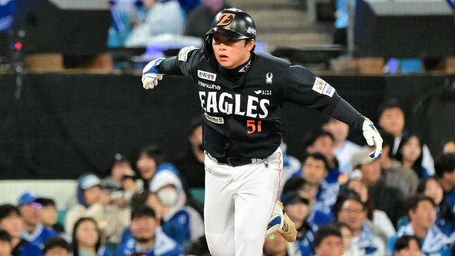 문현빈, 'PS 역대 2위' 깜짝 대기록 세웠다…2026년 독수리의 '더 큰 비상' 예고했다