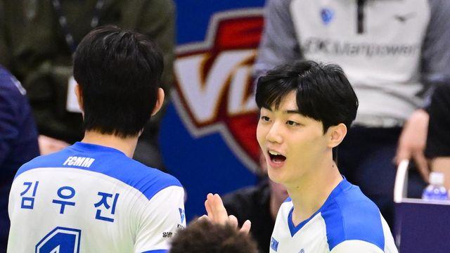 신인 2순위 삼성화재 '해외파' 이우진, 아쉬웠던 V리그 데뷔전