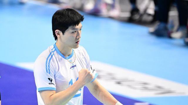 '역대 2호 400서브' 대한항공 캡틴 정지석 