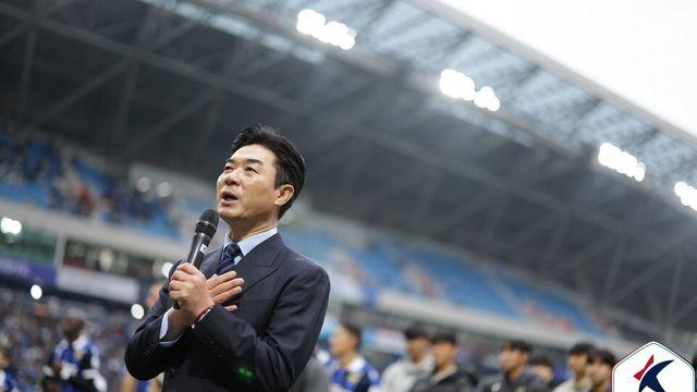 [STN 현장] '재계약은 아직…' 말 아낀 윤정환 감독이 남긴 힌트는? '확실한 비전'