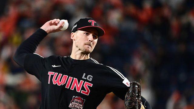 염갈량이 톨허스트에 무릎 꿇은 사연은?…